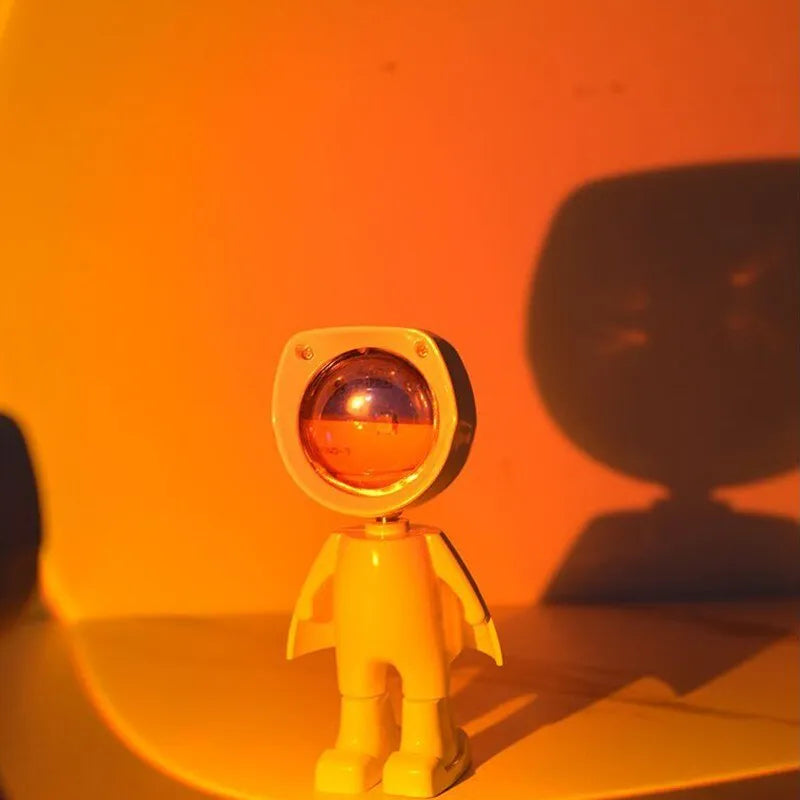 Astronaut sunset lamp