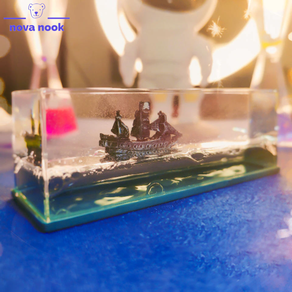 "Explore Tranquility with Novanook: Cruise Ship Fluid Drift Bottle – A Creative Desktop Decor and Unique Birthday Gift